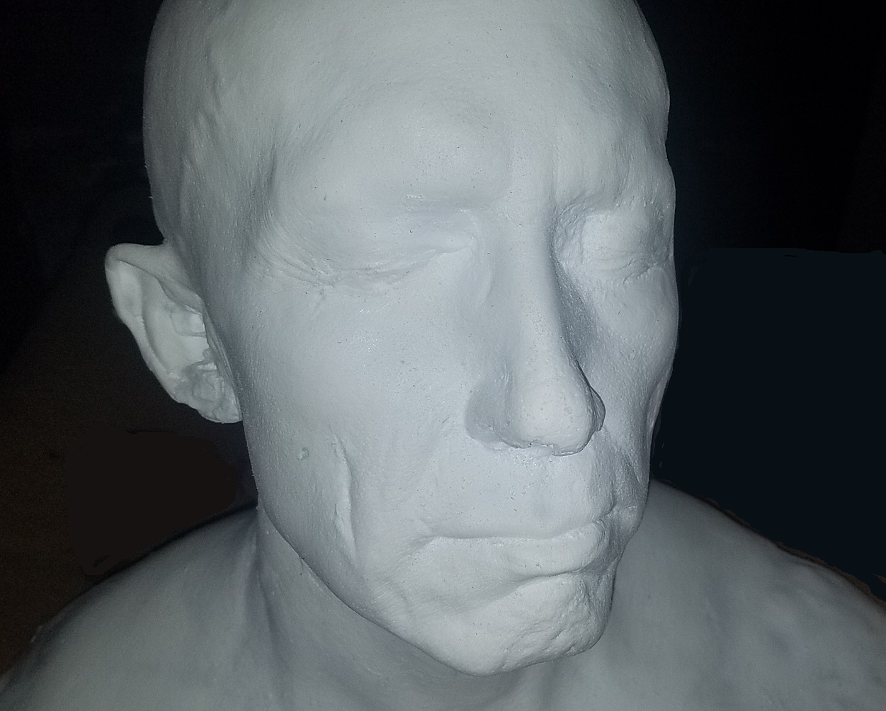white plastic male head